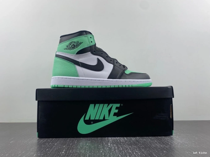 1st Kicks 1 High Air DZ5485-130 Jordan Green OG Glow 0630